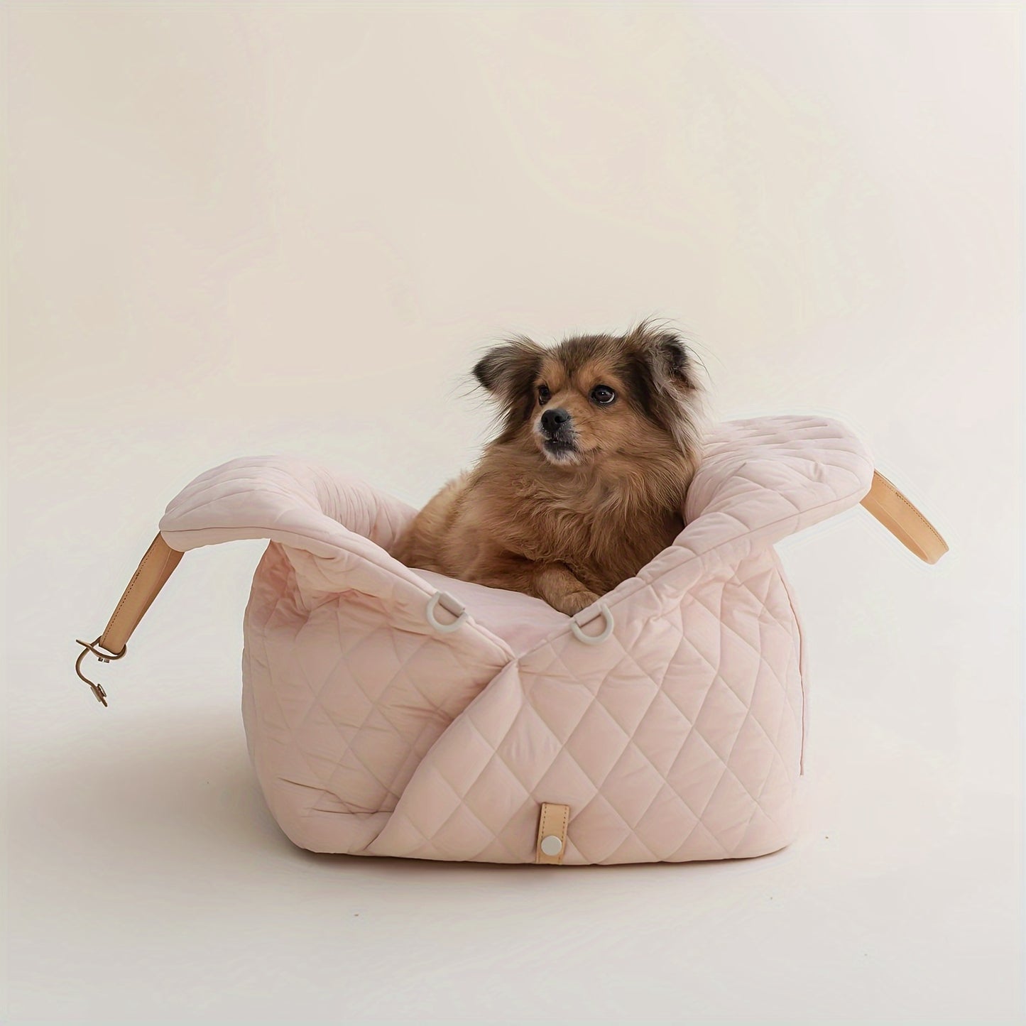 Siège Auto Matelassé pour Animaux – Coloris Gris Clair – Transporteur Sécurisé en Polyester Résistant avec Laisse Intégrée, Sangles de Sécurité et Appui-Tête Ajustable – Pour Chiens et Chats