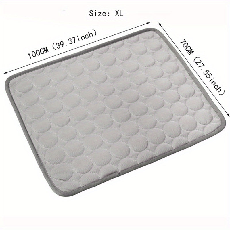 Tapis Rafraîchissant pour Chien BEIYU PET – Lit d'Été Autorefroidissant avec Gel Rafraîchissant – Tissu Polyester Résistant – Design Carré Confortable pour Chiens de Petite à Moyenne Taille